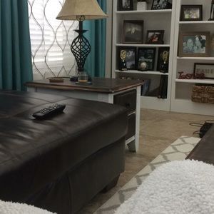 Meet your Posher, Crystal